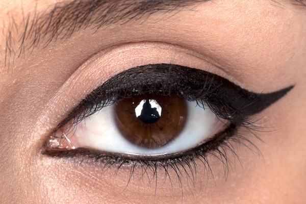 eyeliner sürme