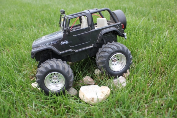 oyuncak jeep
